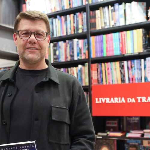 Da infância em Piraí aos recordes no turismo, Tutuca lança seu primeiro livro em VR